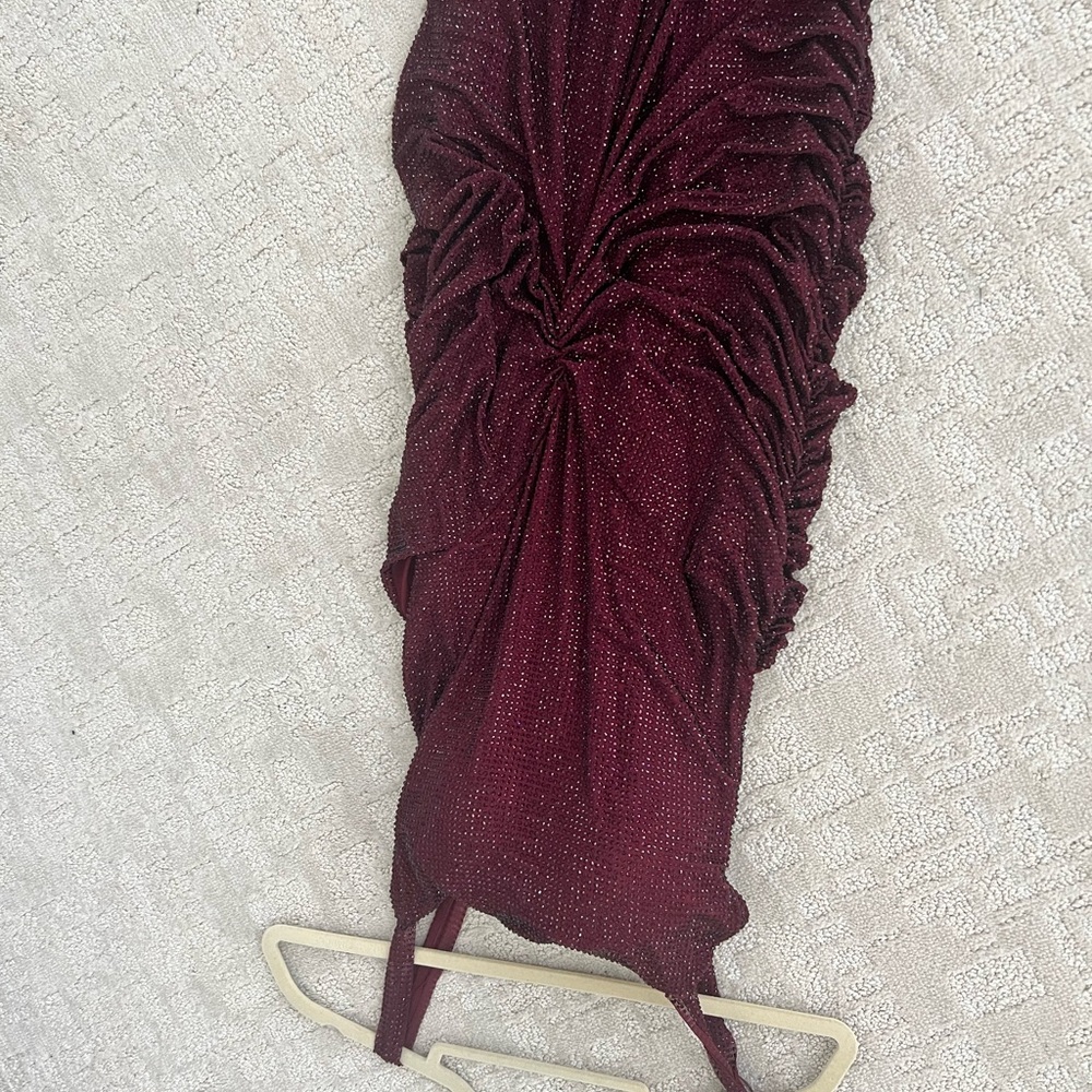 Meshki Burgundy Sparkle Ruched Maxi Dress - Picture 4 of 6